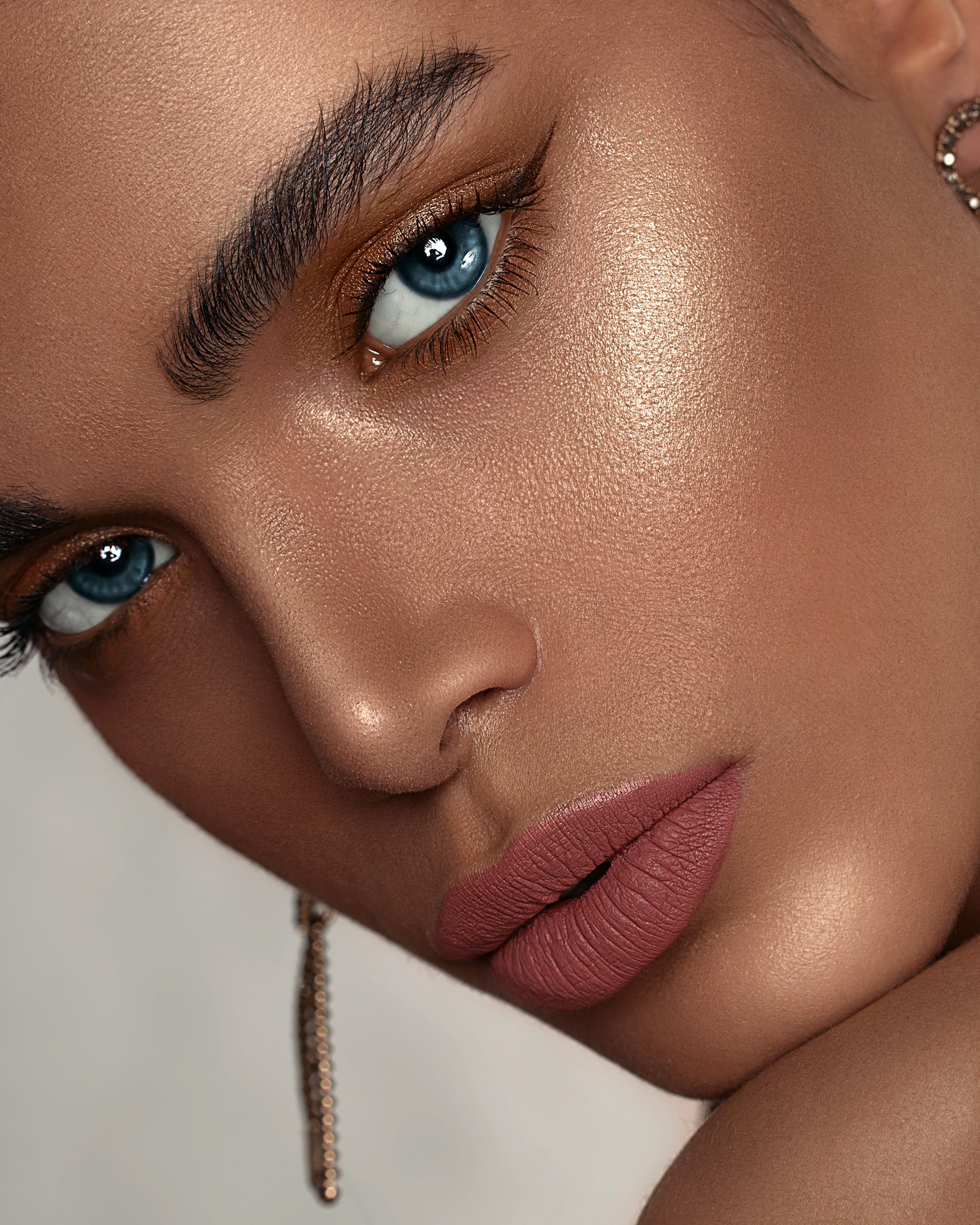 Boutique Beauty Studio Warragul - Eyebrow Threading and Makeup Services